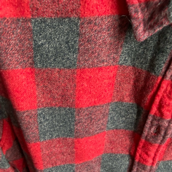 BOGO 🌿AE Boyfriend Slim Flannel🌿 - Picture 2 of 3